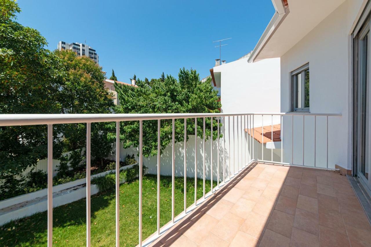 Mama Coco Cascais Apartments Екстериор снимка